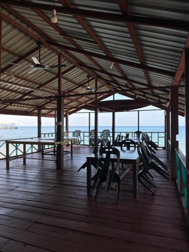Gallery image of Sri Sentosa Chalet in Tioman Island