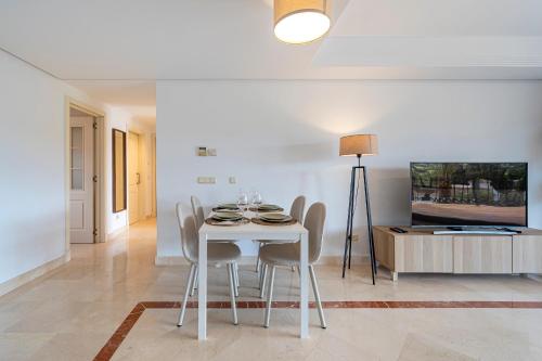 Nueva Andalucia Penthouse