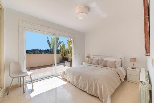 Nueva Andalucia Penthouse