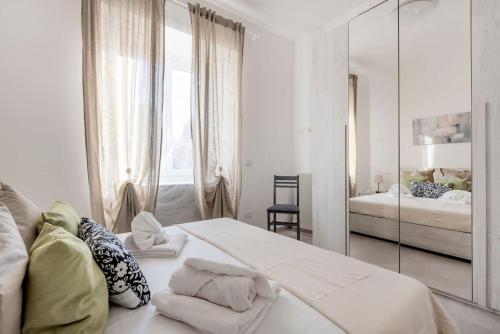 Long Bridge Apartment by Hostand