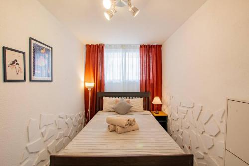 Postel nebo postele na pokoji v ubytování Playa Santiago Apt By Dream Homes Tenerife