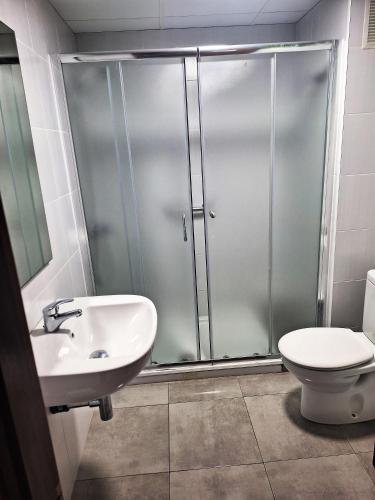 APARTAMENTOS SIMO B/G/D