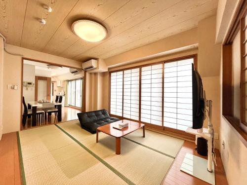Nishiwaseda 501-SJ0185