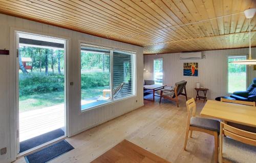 Φωτογραφία από το άλμπουμ του 3 Bedroom Nice Home In Læsø σε Læsø