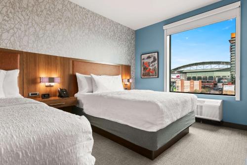Home2 Suites By Hilton Phoenix Downtown Image