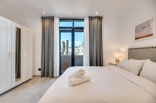 Charming Apartment Paraiso Beach