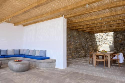 Χώρος καθιστικού στο Villa Agate