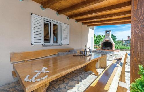 Fotografie z fotogalerie ubytování Gorgeous Apartment In Biograd Na Moru v destinaci Biograd na Moru