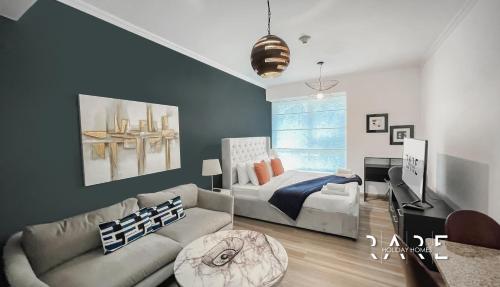 Rare Holiday Homes - Near Madame Tussauds - Goldcrest Executive - R3012 - Jumeirah Lake Towers