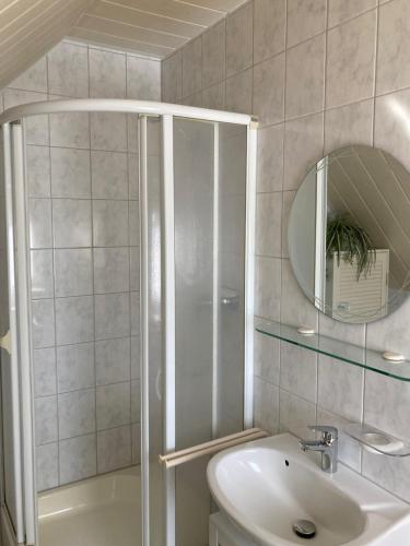 Bilik mandi di Haus Granitzblick