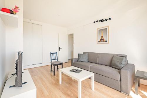 Southern Paris - Near Metro Line 4