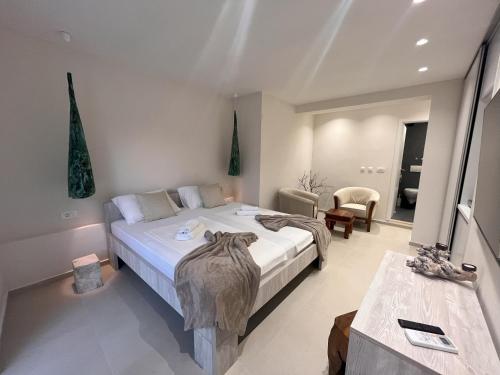 Ocean Floor Studio Apartment