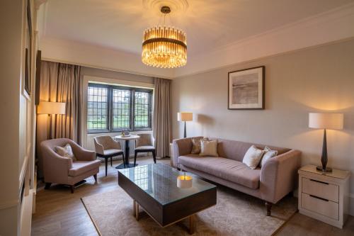 Χώρος καθιστικού στο Armathwaite Hall Hotel & Spa