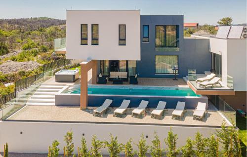 Cozy Home In Sibenik With Sauna