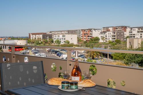 Sete Apt 2pers, terrasse et parking