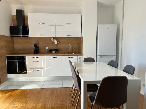 Apartments L&A