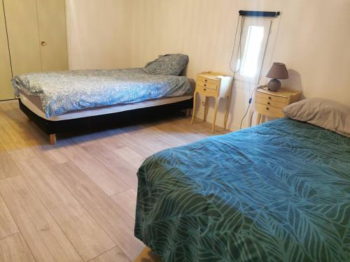 Photo de la galerie de l'établissement Villa au calme avec piscine privée, à Villedaigne