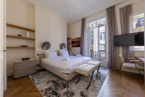 Appartement Avenue Montaigne - Paris Champs Elysées