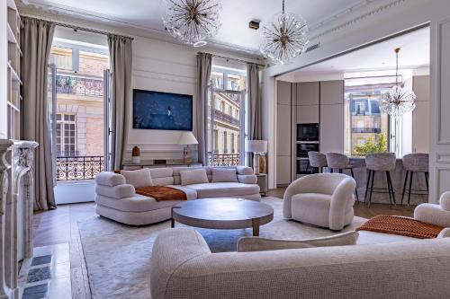 Appartement Avenue Montaigne - Paris Champs Elysées