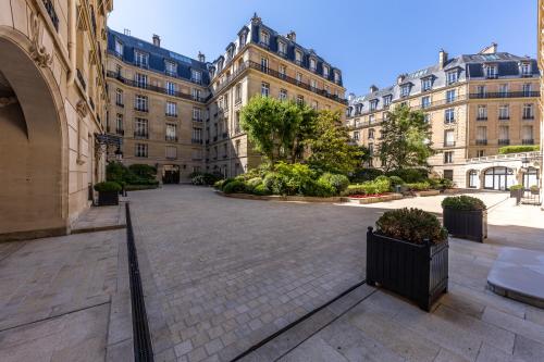 Appartement Avenue Montaigne - Paris Champs Elysées