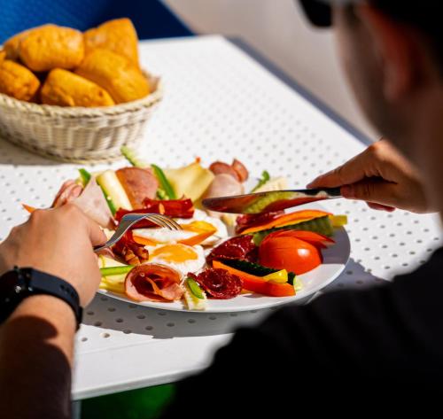 Mad på hotellet eller i nærheden