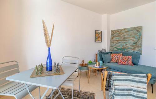 Cozy Apartment In Marbella With Swimming Pool