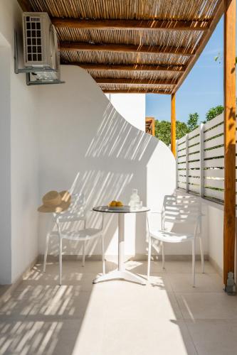 Aspronissos Hotel