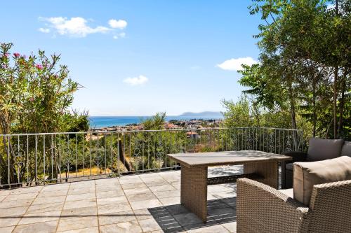 Delta Sea View House