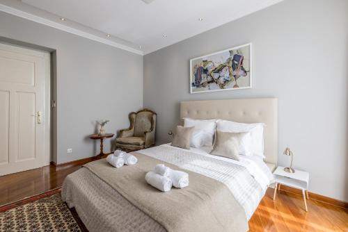 NEW! Elegant downtown suite - Casa Kaja