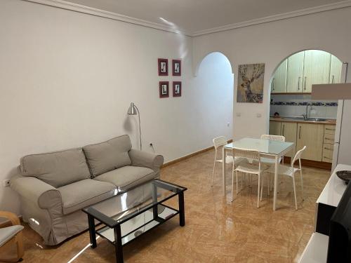 Casa Ciudad Jardín廚房或簡易廚房