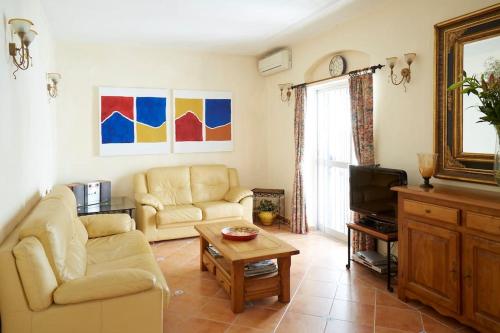 Marbella Old Town with rooftop terrace RDR410