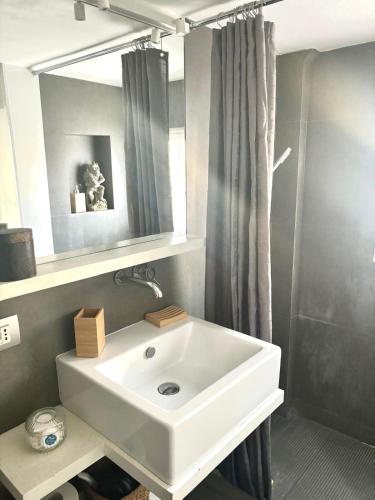 Navona Luxury Suite Apartment by NDP rent