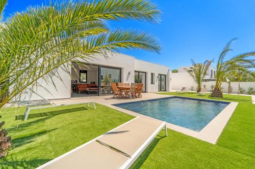 WELCS VILLA 167 EMP con piscina privada