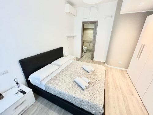 Un Letto Ideale EUR - UN LETTO IDEALE
