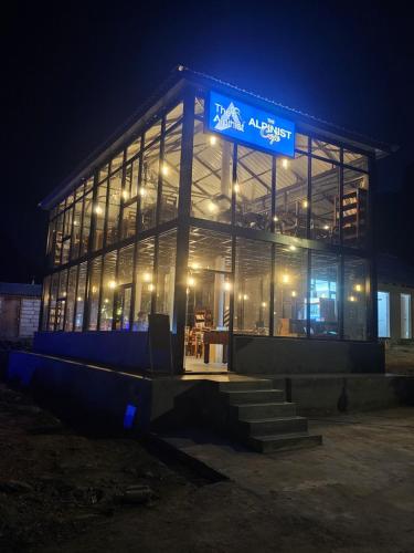 Hoone, kus hotell asub