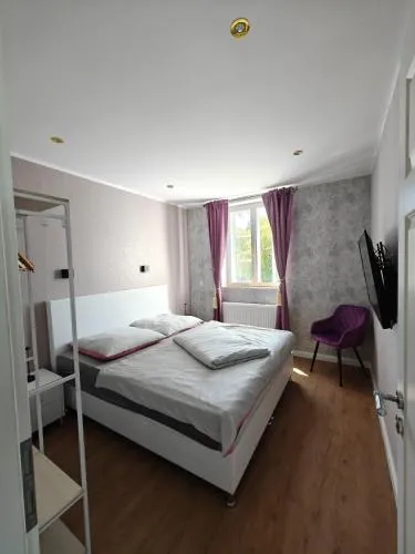Herrenhaus-Henriettenhof photo 39