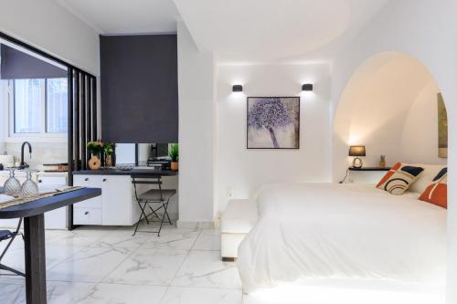 Aiolos luxury apartment under acropolis in plaka