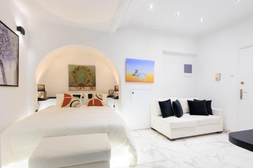 Aiolos luxury apartment under acropolis in plaka