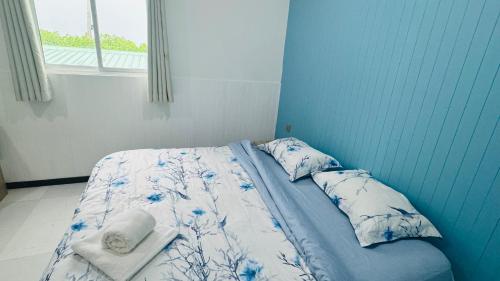 Ein Bett oder Betten in einem Zimmer der Unterkunft Wave Crest Retreat