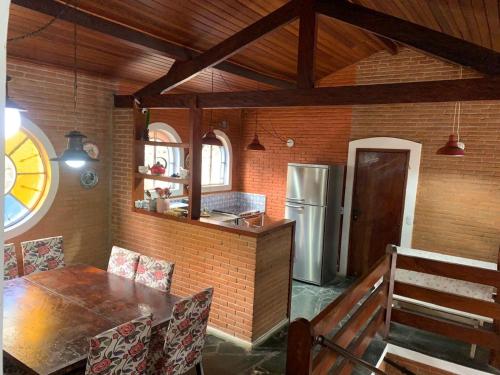 Dapur atau dapur kecil di Refúgio Luz do Sol