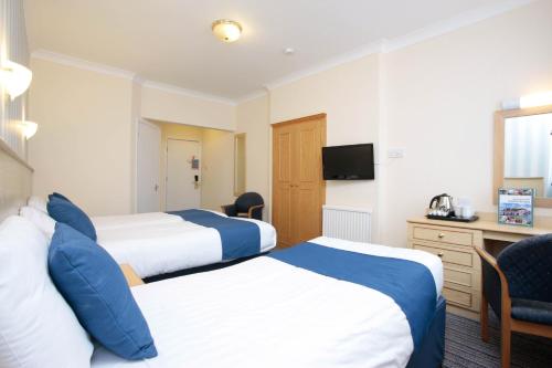 TLH Derwent Hotel - TLH Leisure, Entertainment and Spa Resortにあるベッド