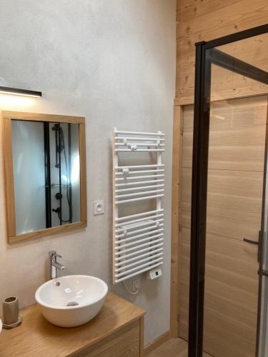 Ένα μπάνιο στο Grange Nere Le Clos des Ours
