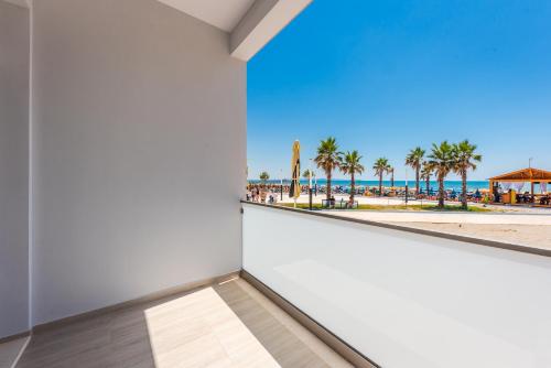 Nespecifikovaný výhled na moře nebo výhled na moře při pohledu z aparthotelu