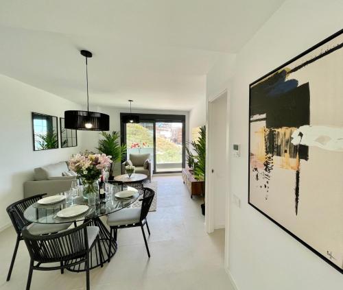 Majestic Apartment by the beach, Fuengirola
