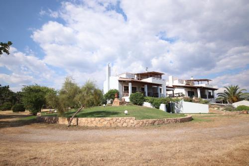 Villa Eliza Dikella Beach