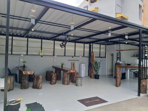 Coin salon dans l'établissement บ้านกาญจน์ เชียงราย Baan Kan Chiang Rai