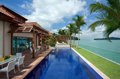 Πισίνα στο ή κοντά στο Resorts World Sentosa - Equarius Villas