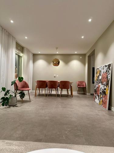 Ruang duduk di Lyxigt hus i centrala Hässleholm