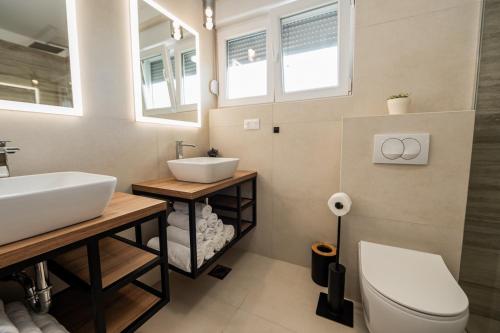 Villa Katmari with private heated pool