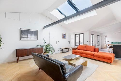 Luxury Flat with AC \